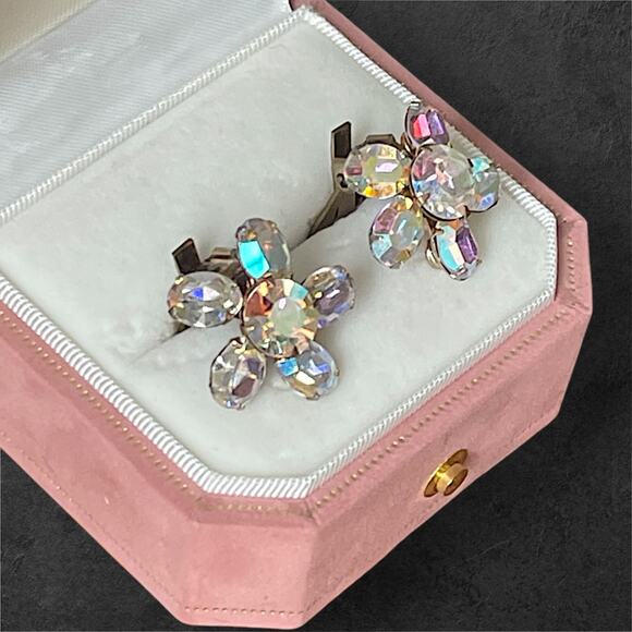 Vintage Weiss Flower Earrings Prong Set AB Crystal Clip On Aurora Borealis - Picture 10 of 13